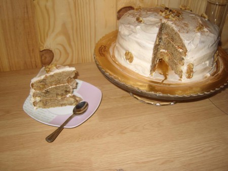 TARTA DE PLATANO , PIÑA Y NUECES